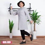 پالتو زنانه یقه آمریکایی کد ۲۰۶۲ با رنگبندی و سایزبندی مختلف و دمسه دوزی قشنگ